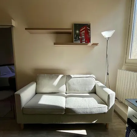 Anna Apartment *